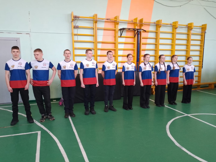 Всероссийская военно-патриотическая игра "Зарница".